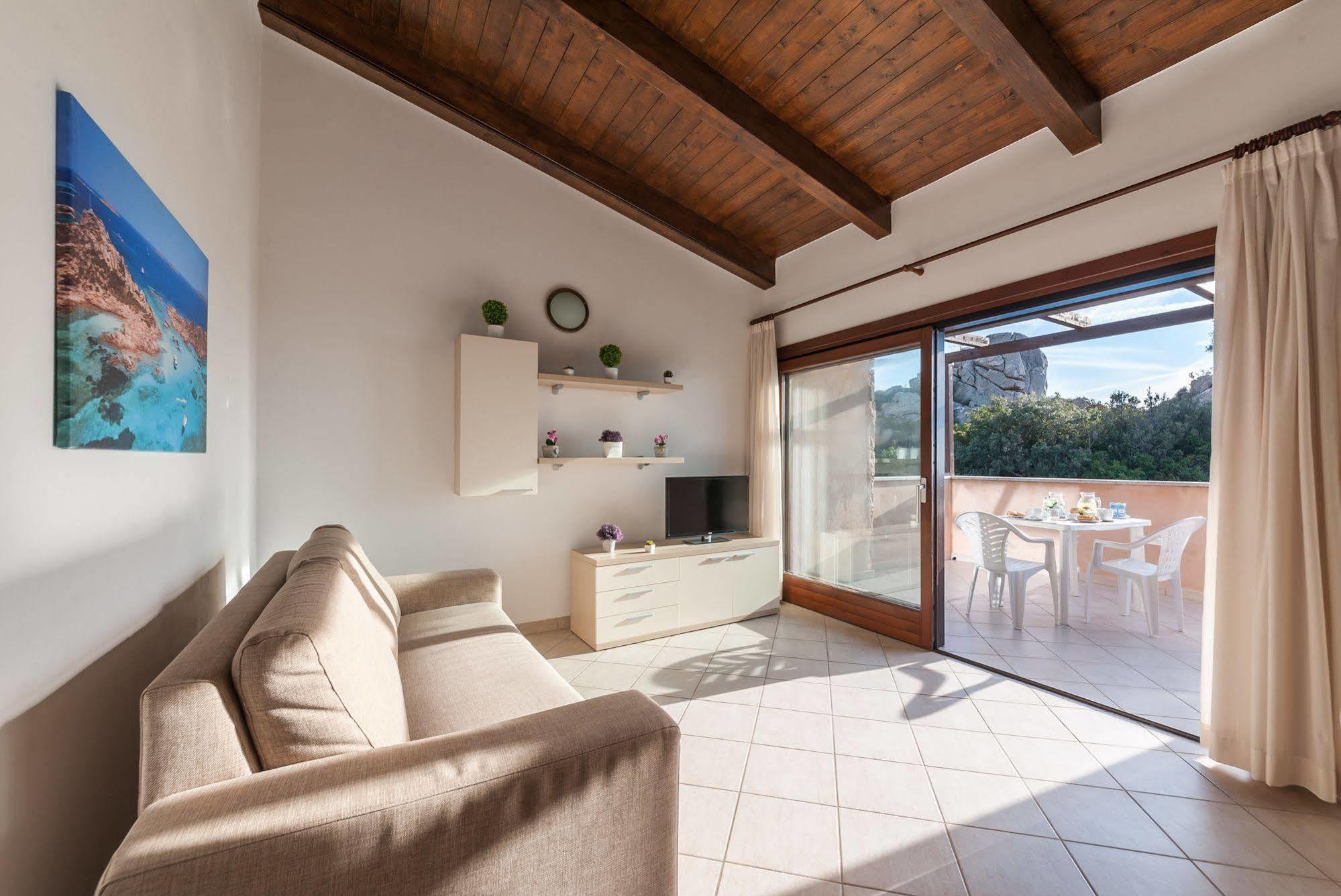 Gravina Resort Costa Paradiso Exterior foto