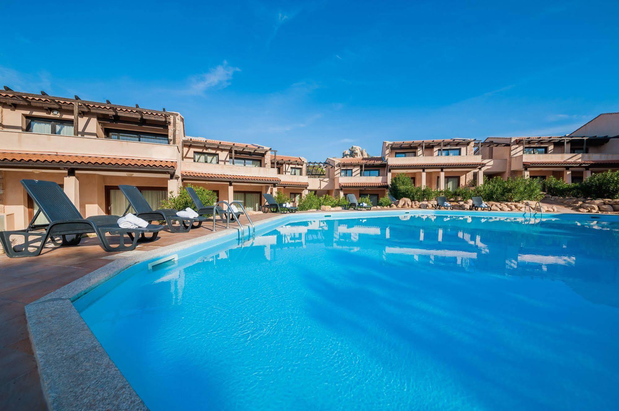 Gravina Resort Costa Paradiso Exterior foto